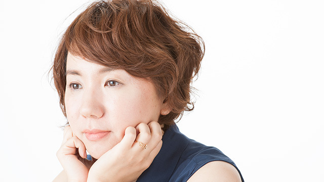 【動画つき】著者インタビュー 柴崎友香<br />芥川賞受賞作『春の庭』で描きたかったこと