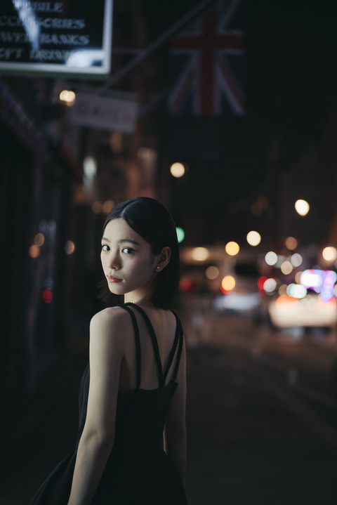 當真あみ 写真集『My Tale』