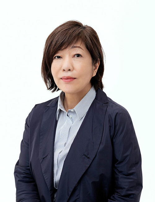 林真理子さん特別講演会「私の好奇心」 第56回 文藝春秋・The