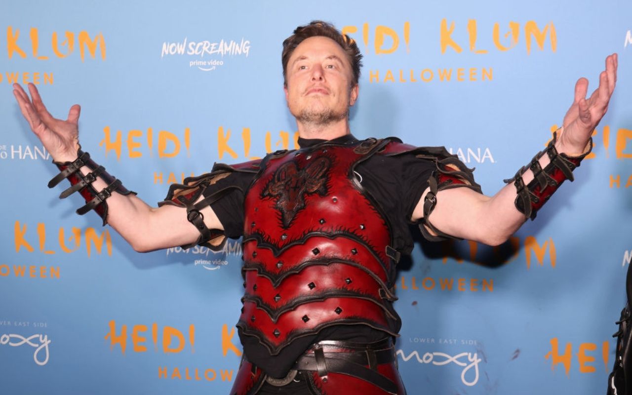 俺は、強いやつしか残したくないんだ」ハードワーク過ぎて鼻血が出たことも…元Twitter社長が語った「イーロン・マスクと働くことの大変さ」 『イーロン・ショック』より  #3 | 特集 - 本の話