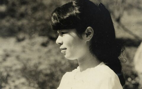 乳がんで逝った妻、そのすべてを見届けた夫。歌人夫婦の四十年が朗読劇に。