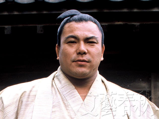 目で相撲を見るのも稽古のうち ウルフの愛称で親しまれた千代の富士 文春写真館 本の話