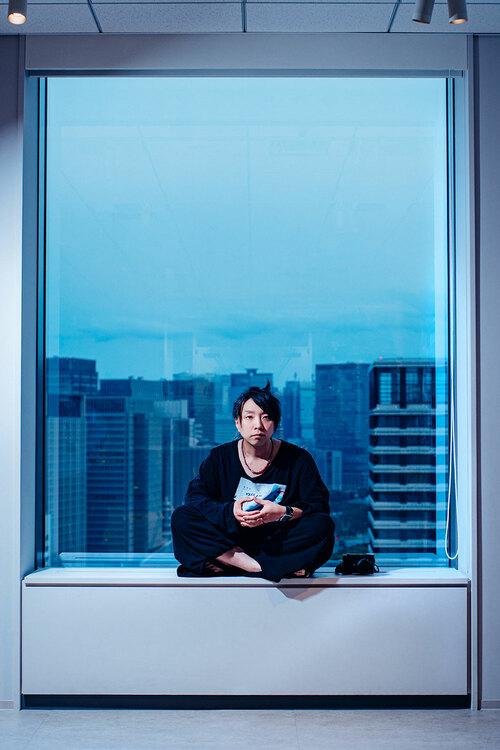 落合陽一さん、初の写真+散文集『晴れときどきライカ』刊行 同名 落合陽一さん、初の写真+散文集『晴れときどきライカ』刊行 同名