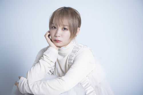 BiSH　モモコグミカンパニー　目を合わせるということ　歌詞ノート　ポストカード 目を合わせるということ【電子特典付き】 (角川文庫) | モモコ
