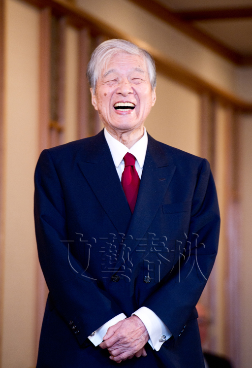 病気と闘いながら最晩年まで、<br />精力的に作品を発表し続けた丸谷才一
