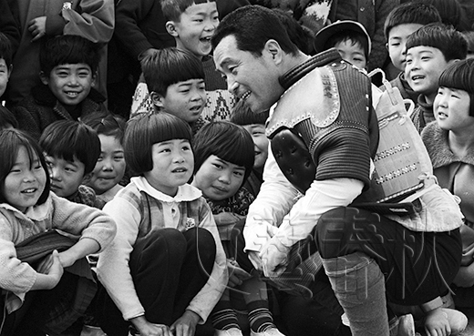 コメディアン、歌手、ミュージカル俳優、<br />どれも超一流だった森繁久彌
