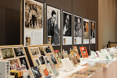 半藤一利さんを偲んで | コラム・エッセイ - 本の話