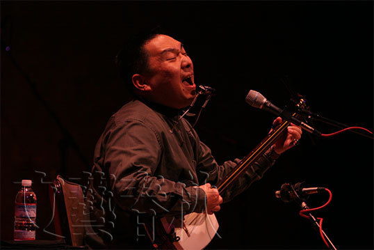「うなるカリスマ」浪曲師、国本武春の惜しまれる早世