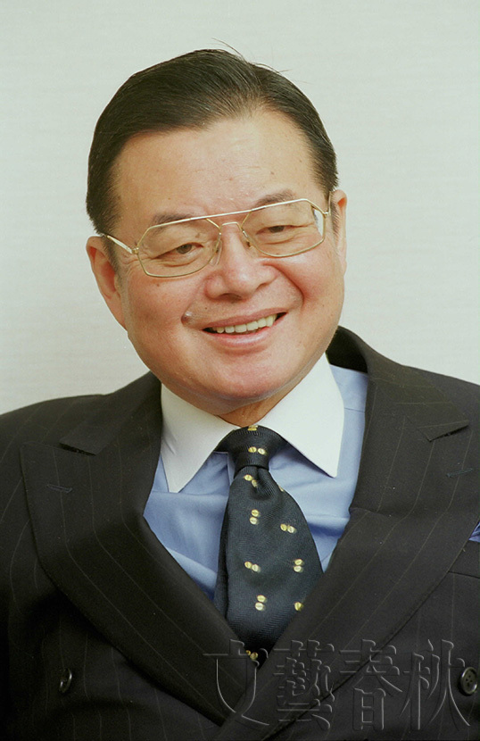 大宅賞と直木賞を受賞した深田祐介