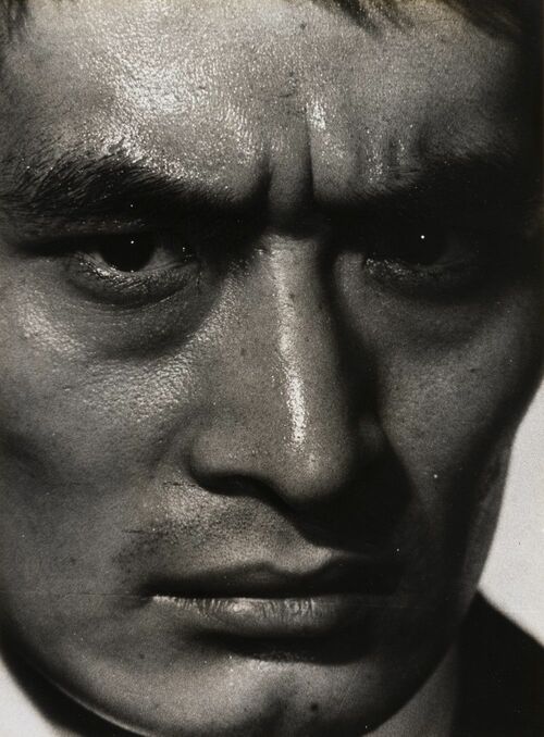 俳優志望だった若き日の山﨑努に、叔母が放った強烈な一言 山﨑