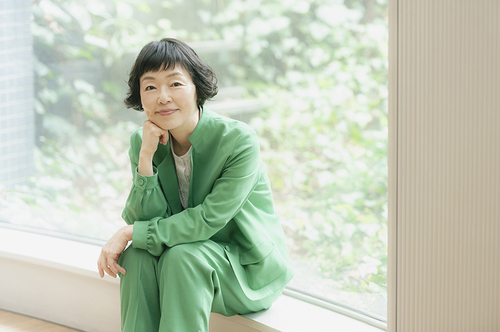 この先大丈夫かな？」と思った時、小林聡美の“いつもの暮らし”が私たち
